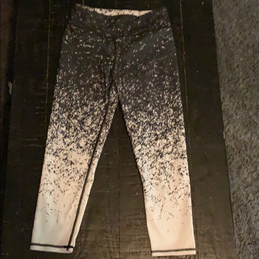 Cropped workout leggings, good condition, size S.